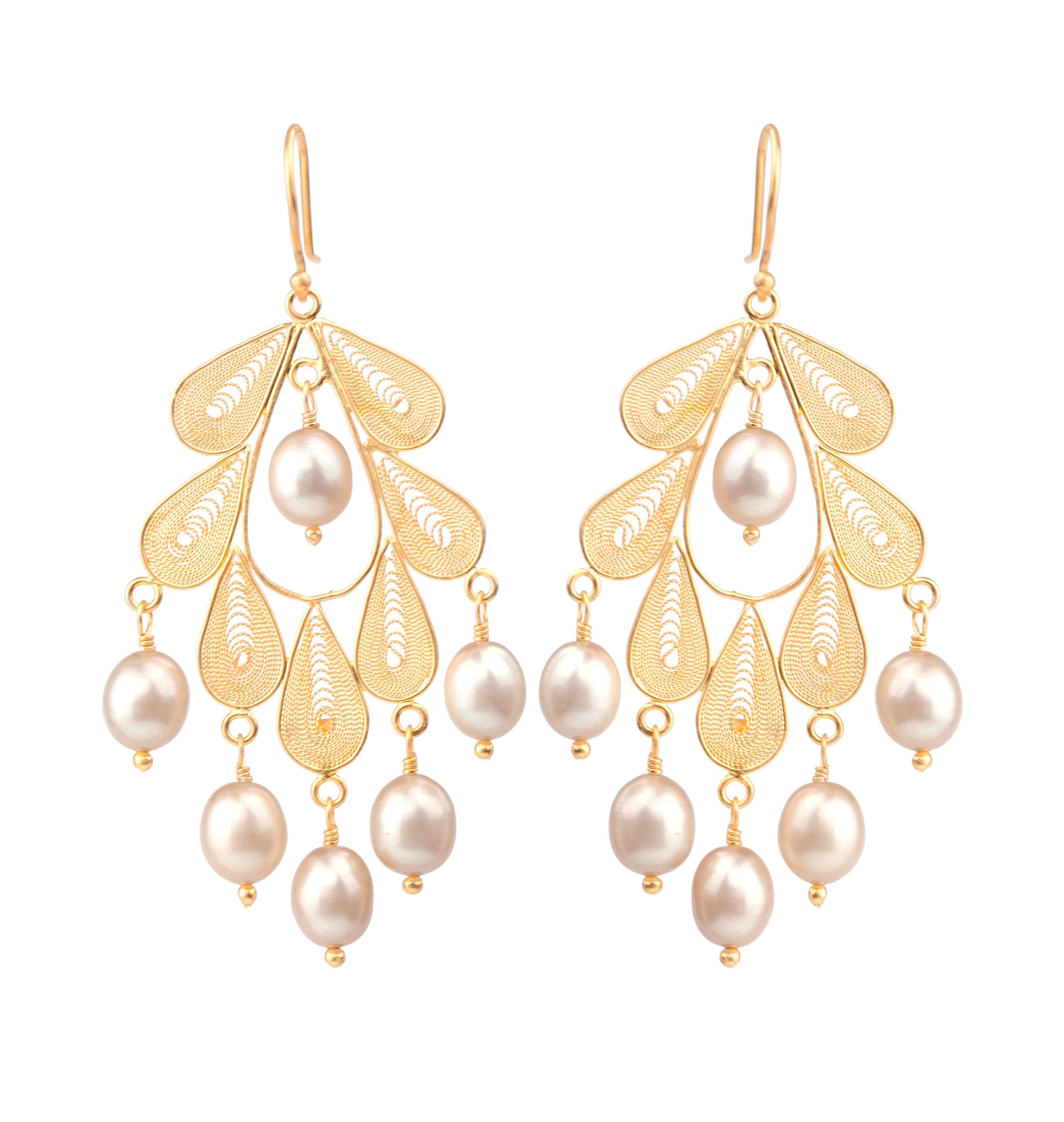 Classic Leaf earrings Gold - cream pearls
