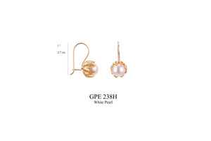 Classic Tulip cup earrings Gold - with White Pearls ✿