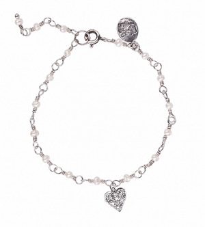 YC Heart Bracelet - white  pearls