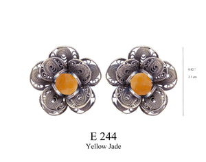 Rose stud earrings - Yellow Jade