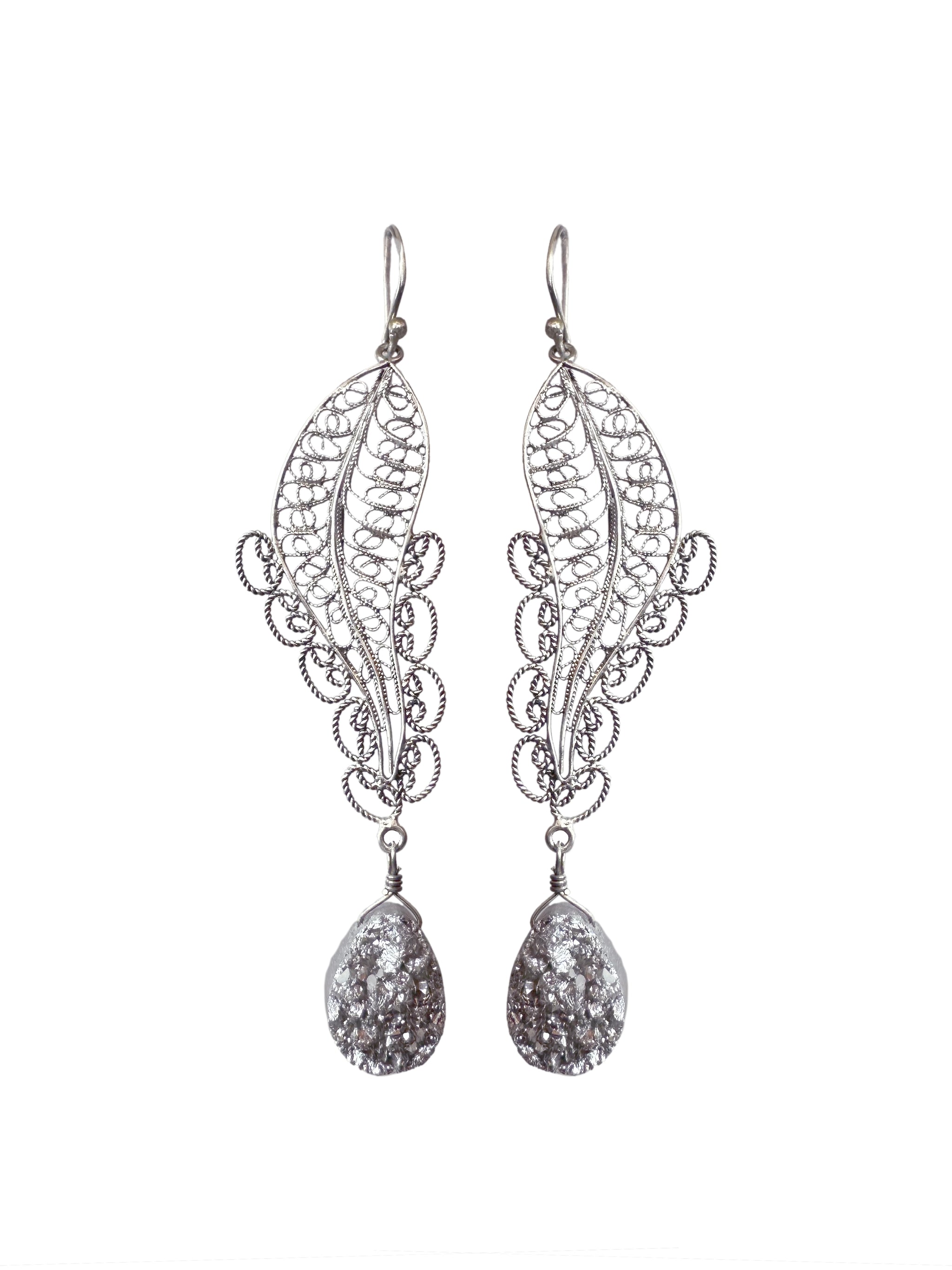 IQYU Orecchini a forma di corona in argento Sterling per donna, con chiusura a vite, Taglia unica, Metallo, Nessuna pietra preziosa IQYU Orecchini a forma di corona in argento Sterling per donna, con chiusura a vite, Taglia unica, Metallo, Nessuna pietra preziosa