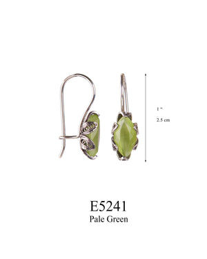 Pale Green Oval Earrings ✿