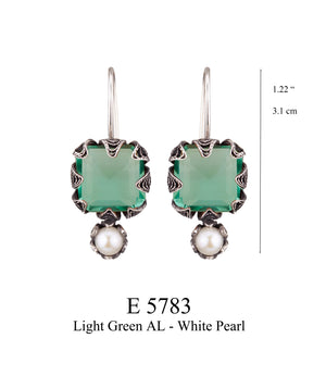 Menage à Vert Earrings Light