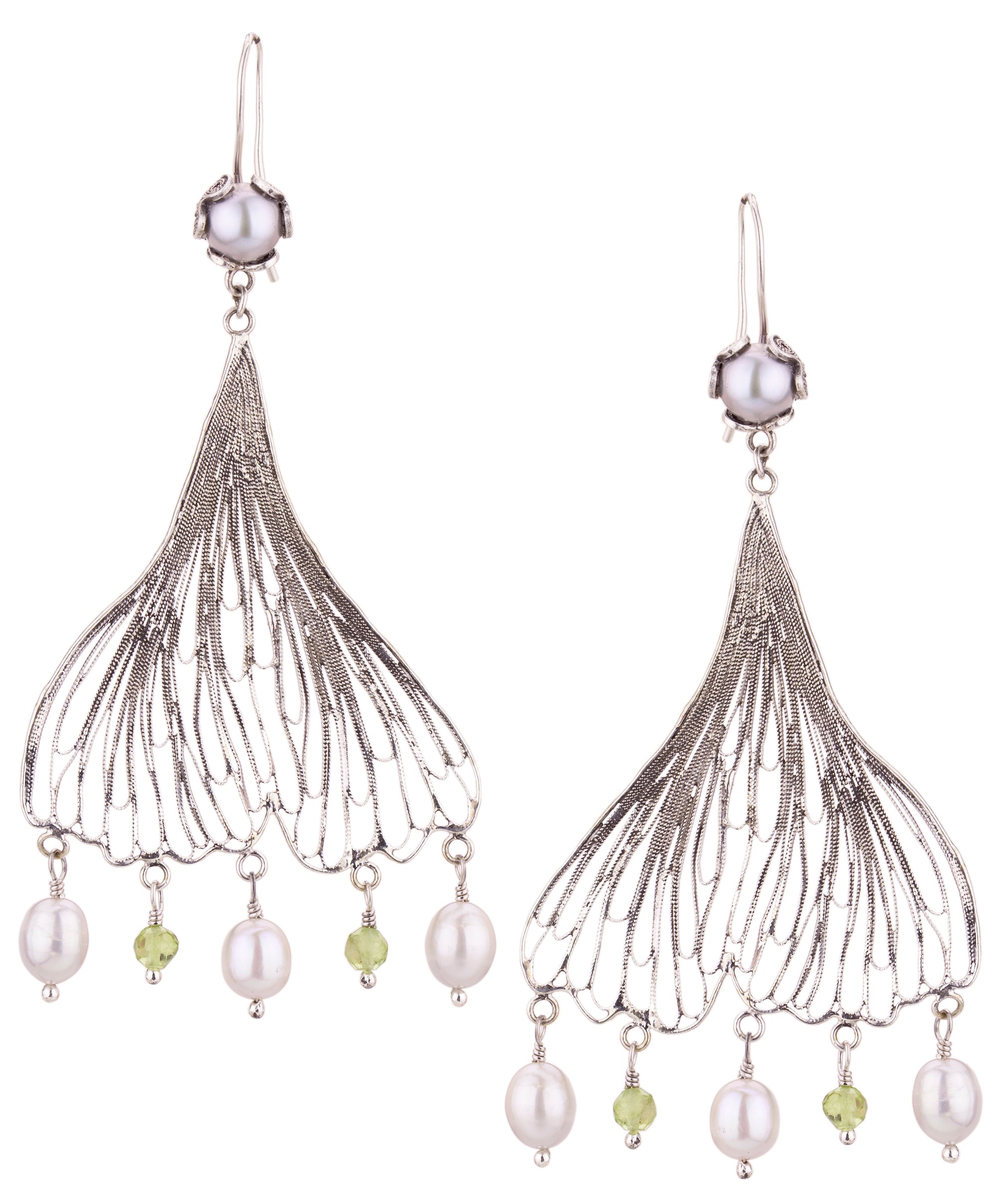 Ginkgo Biloba earrings - Peridot/Silver Pearl