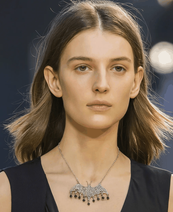 Bat Necklace small drops ✿