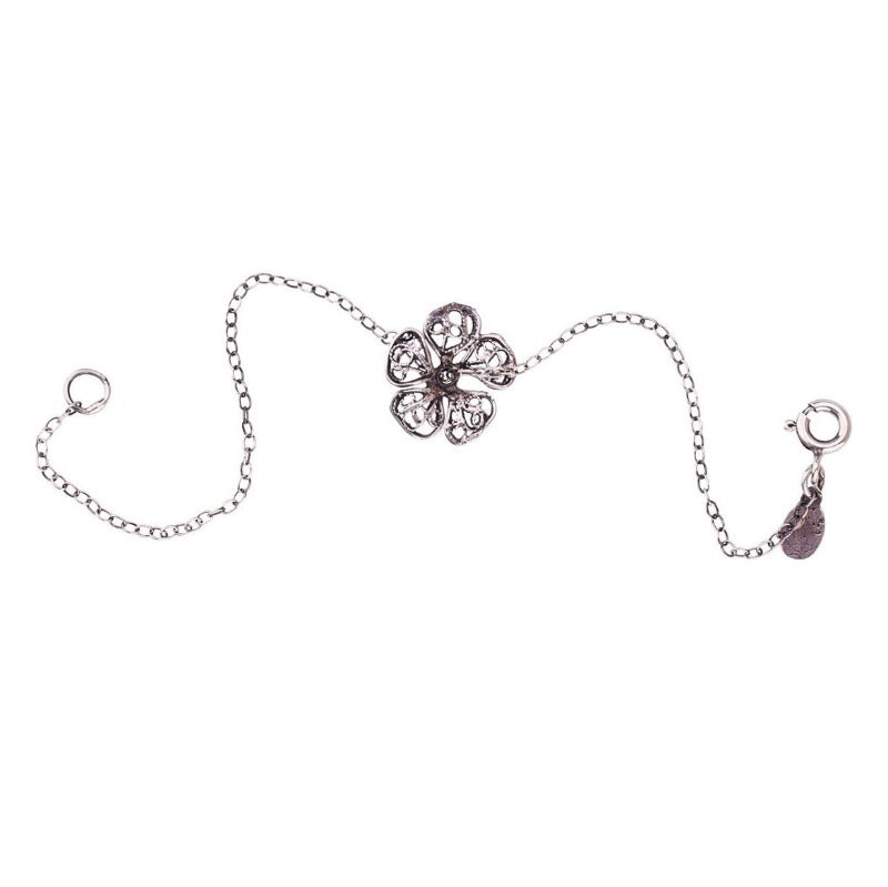 Yvone Christa_Tiny phlox blossom bracelet_B4124
