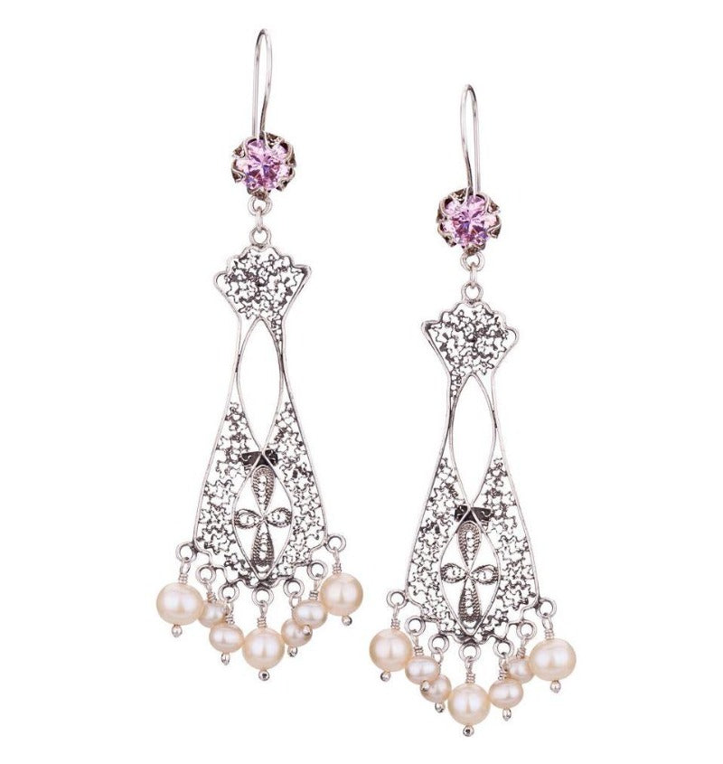 E3789 ELIZABETHAN CHAIR-ITY HANGING CHANDELIER EARRINGS