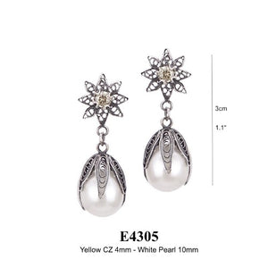 Tulip pearl drop earrings on flower post ✿