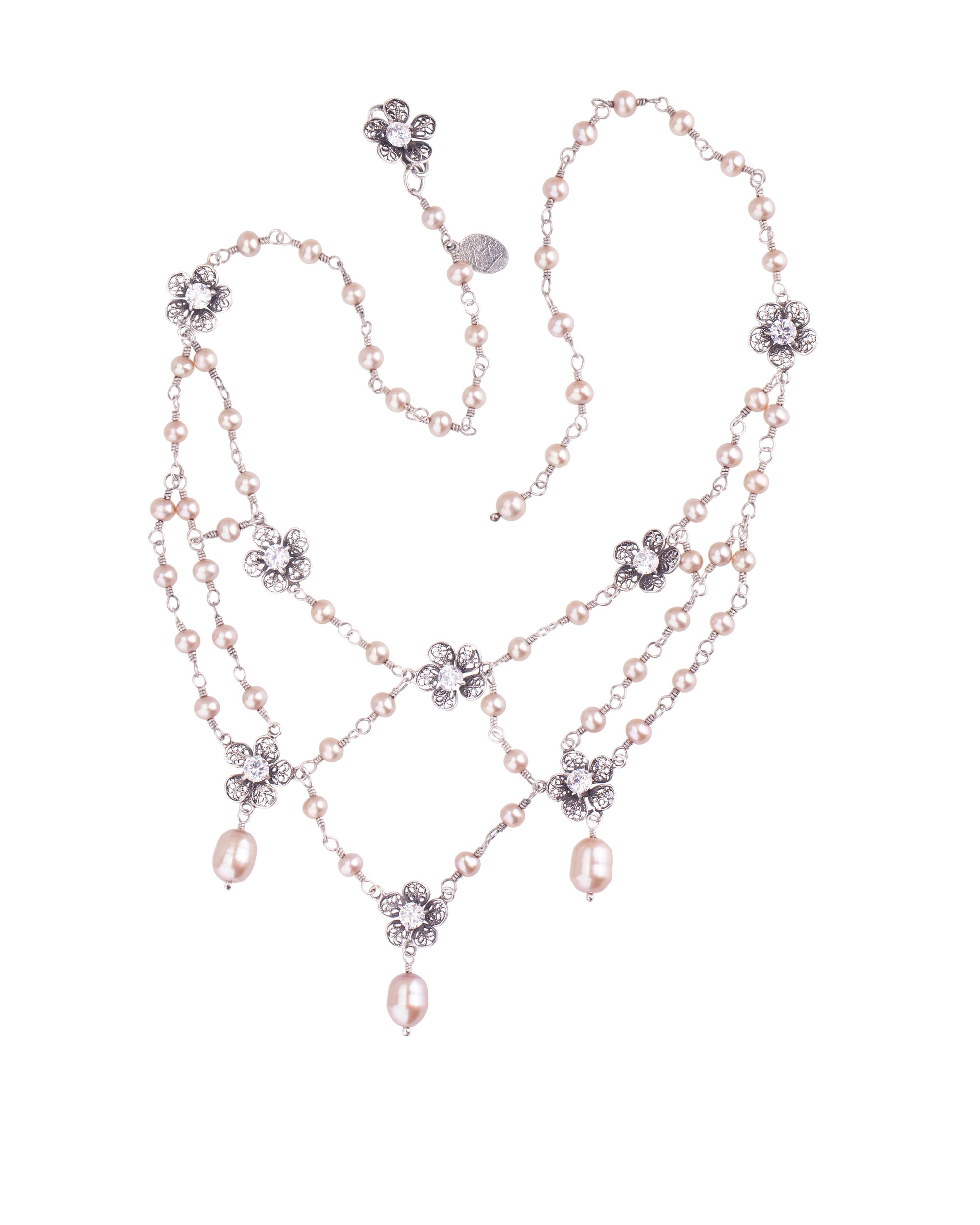 Collana color crema e brillante ✿ 