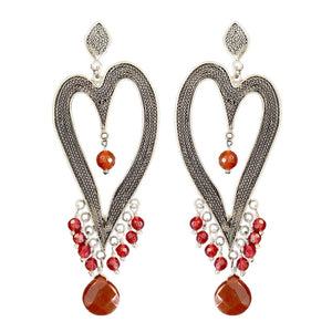 Yvone Christa_Heart earrings asymmetrical - red_E3354